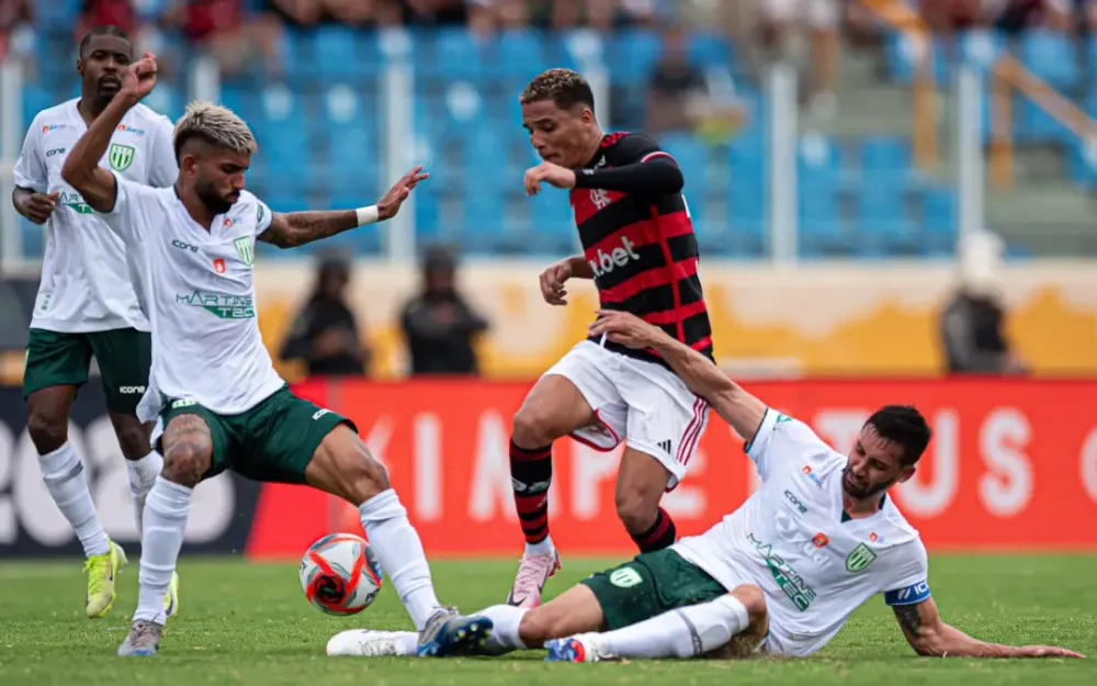Ao lado da torcida na Paraíba, Flamengo encara o Madureira pelo Carioca